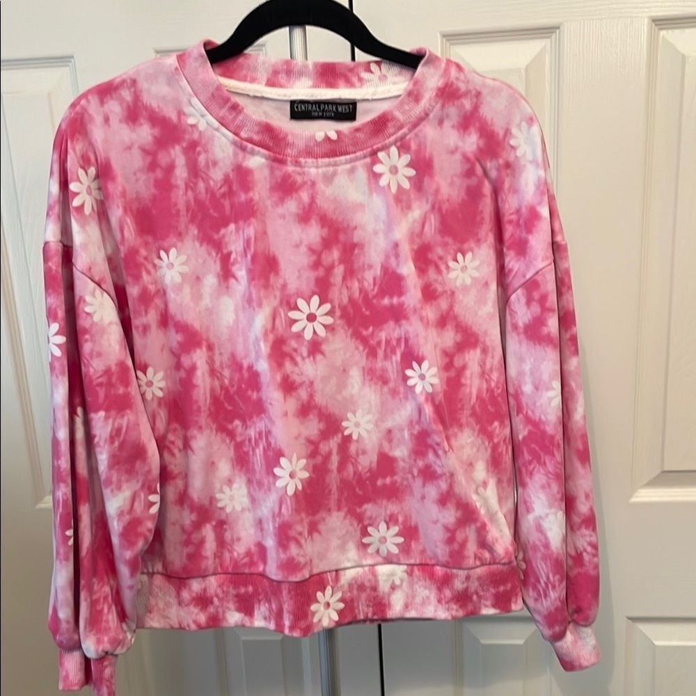 Central Park West Pink Tie-Dye Sweatshirt with Daisies size M